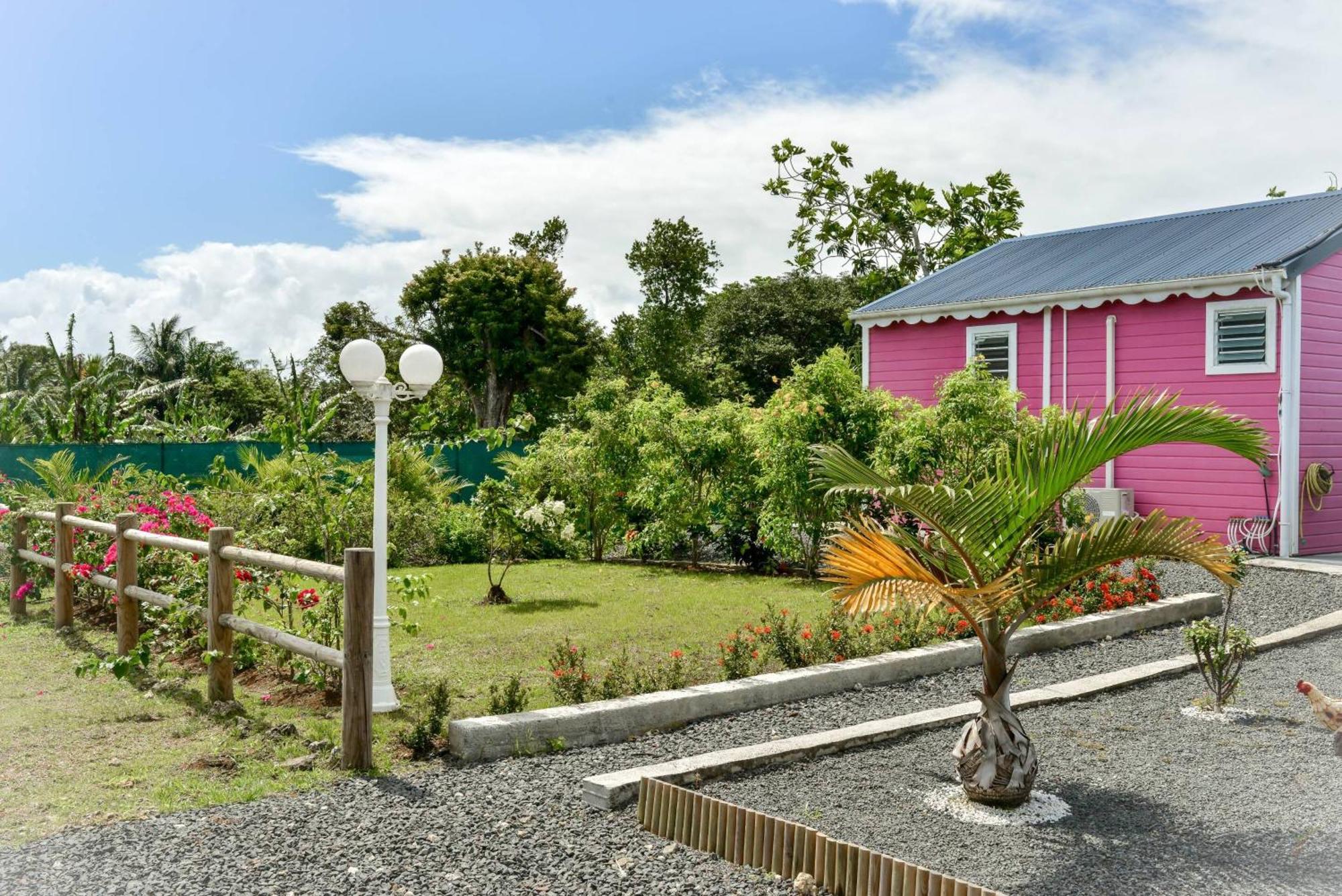 Les Jardins De Chantilly -Bungalows 4 Etoiles Avec Jardins Et Piscines Privees ベ・マオー 部屋 写真